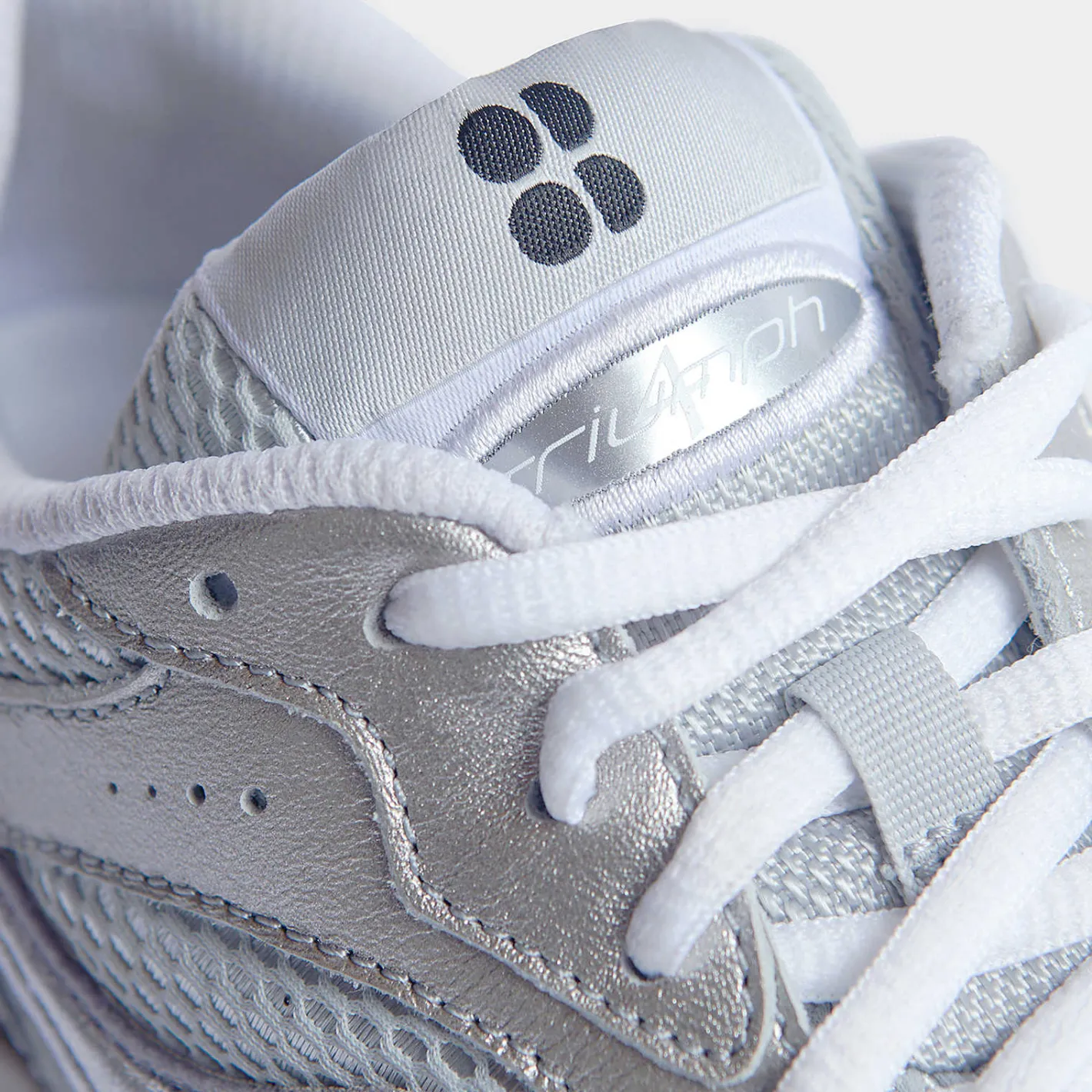 Outlet Sweaty Betty X ProGrid Triumph 4 - Voir tout Femme Lifestyle|Retro Tech